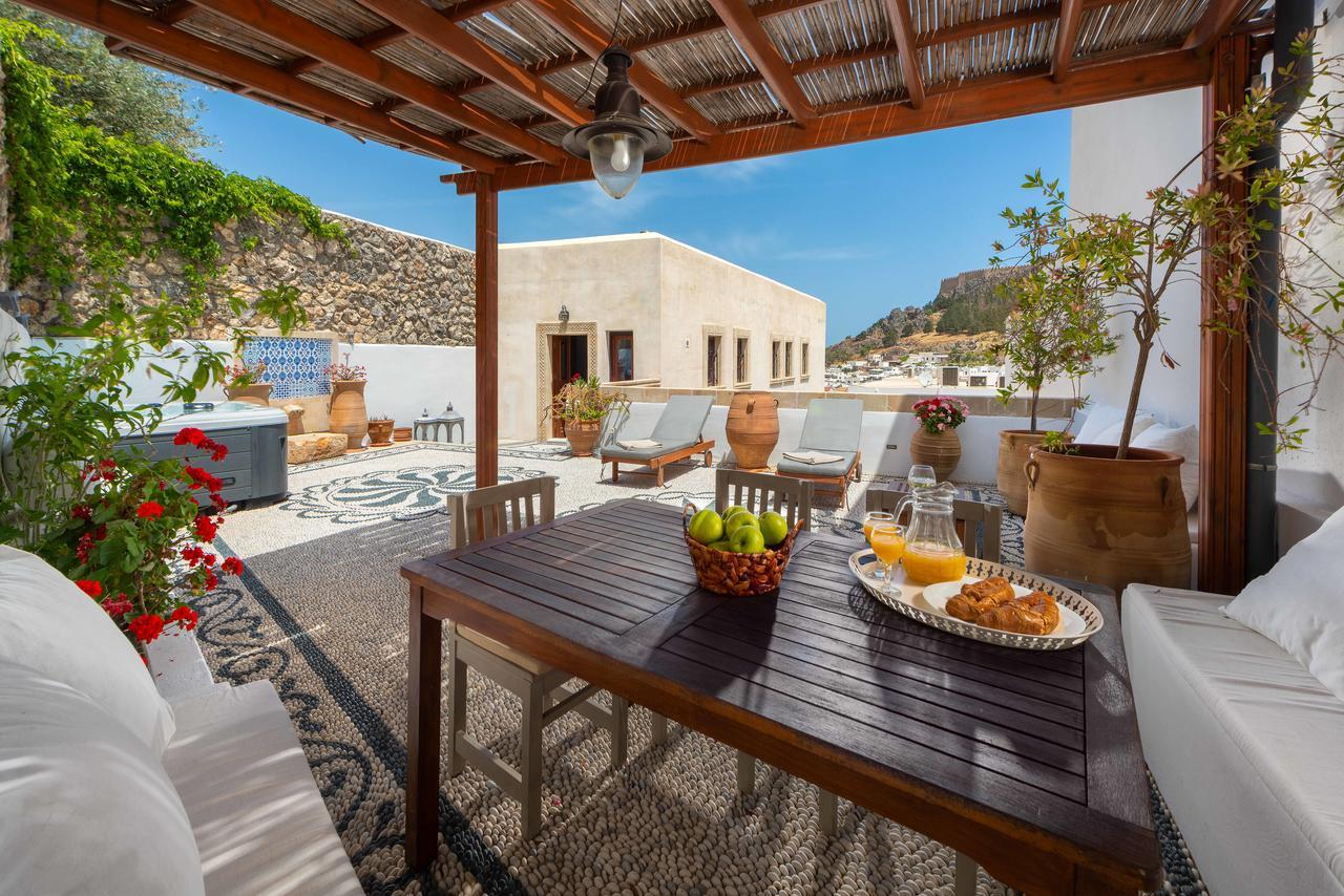 Eleni With Hot Tub And Acropolis View Villa