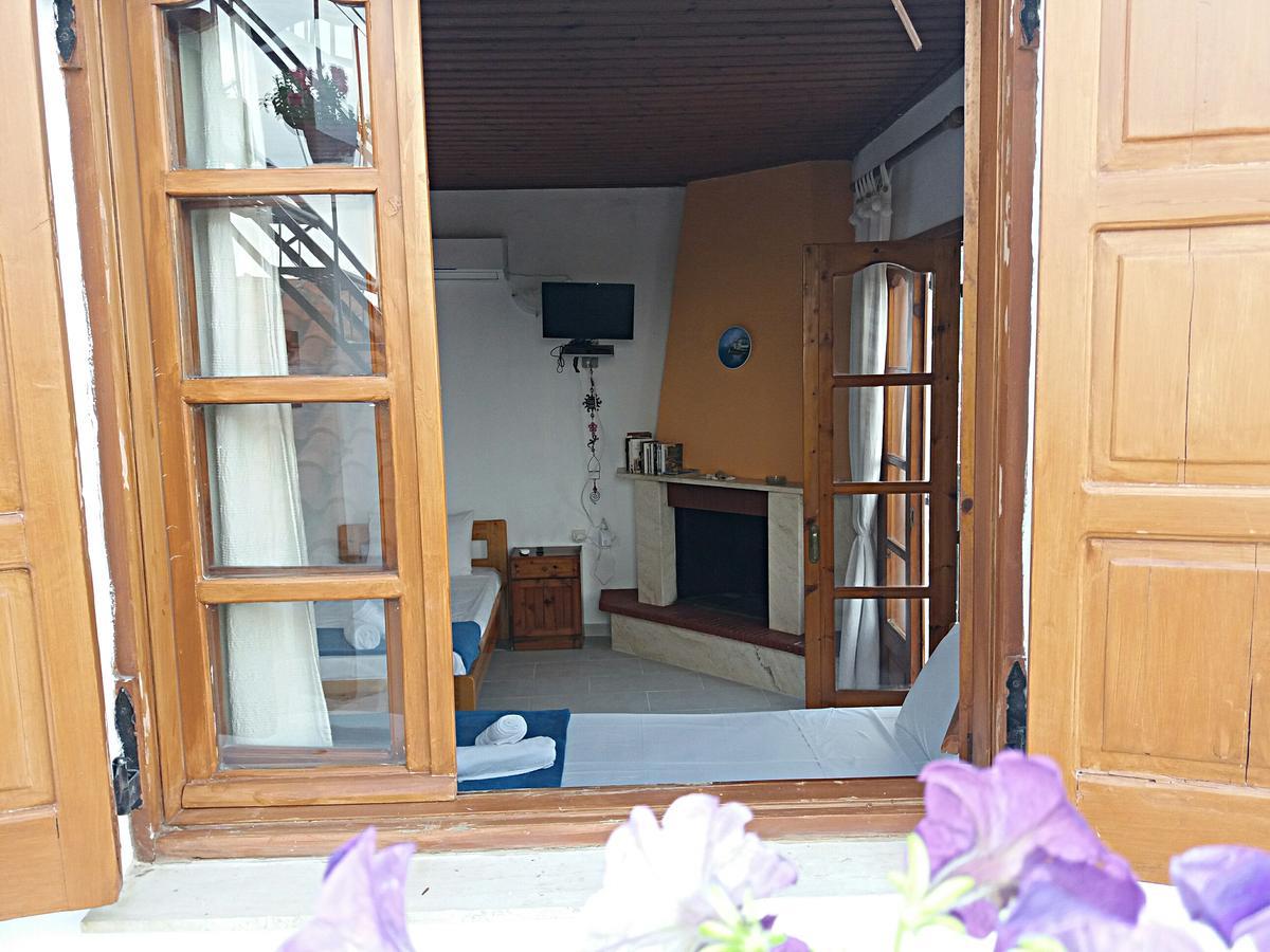 Nostalgo Apartment