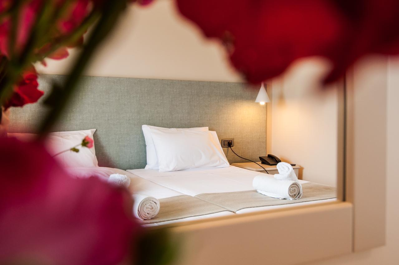 Ilios Hotel, Adults Only