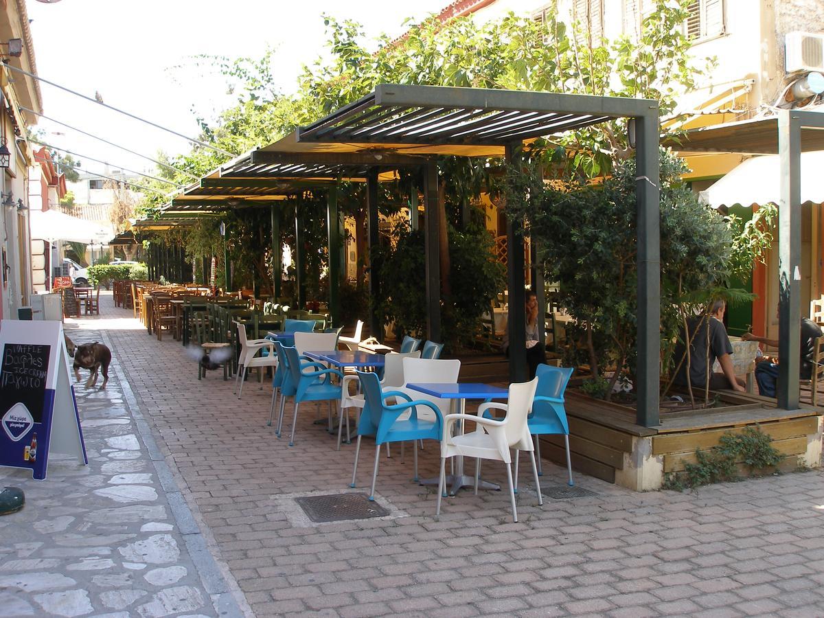 Adamite Villa