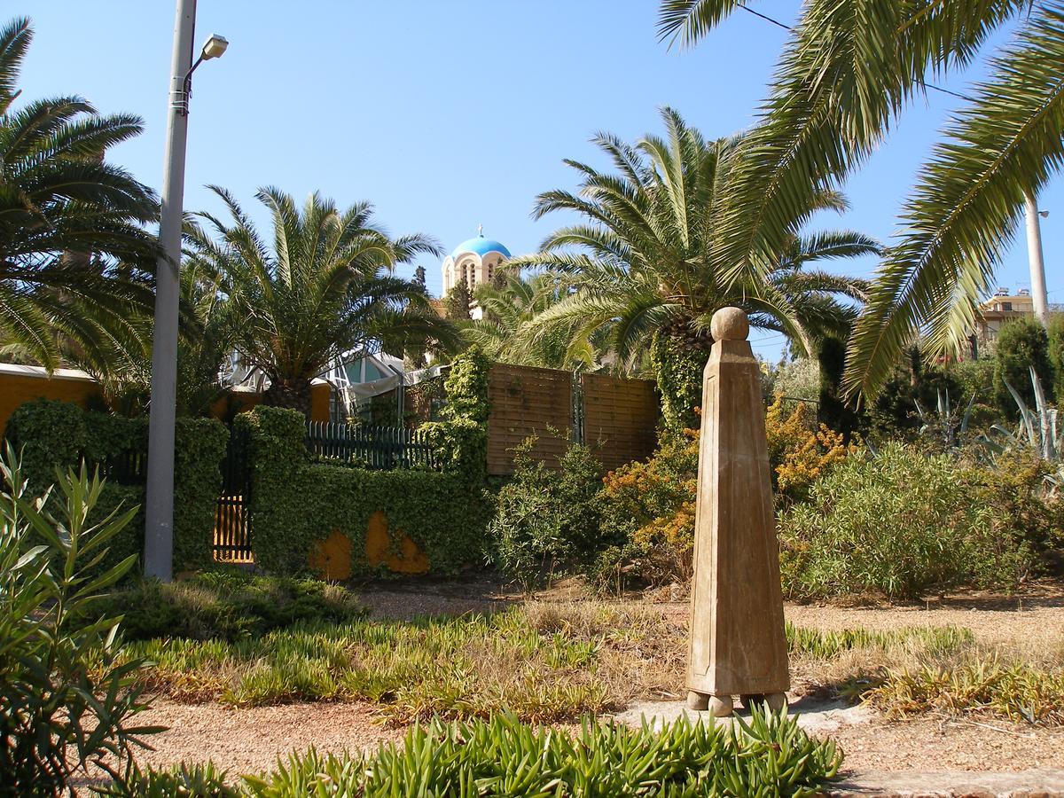 Adamite Villa *