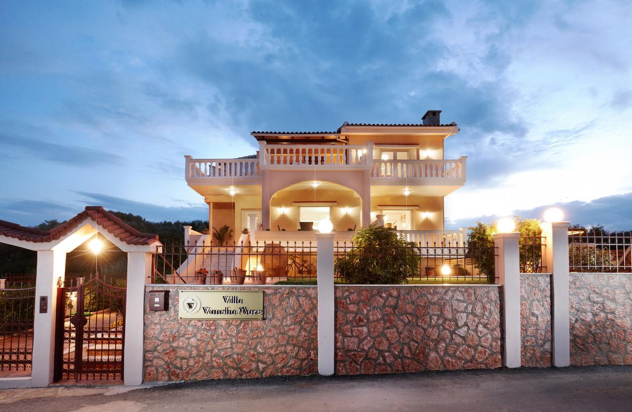 Vanelia Mare Villa *