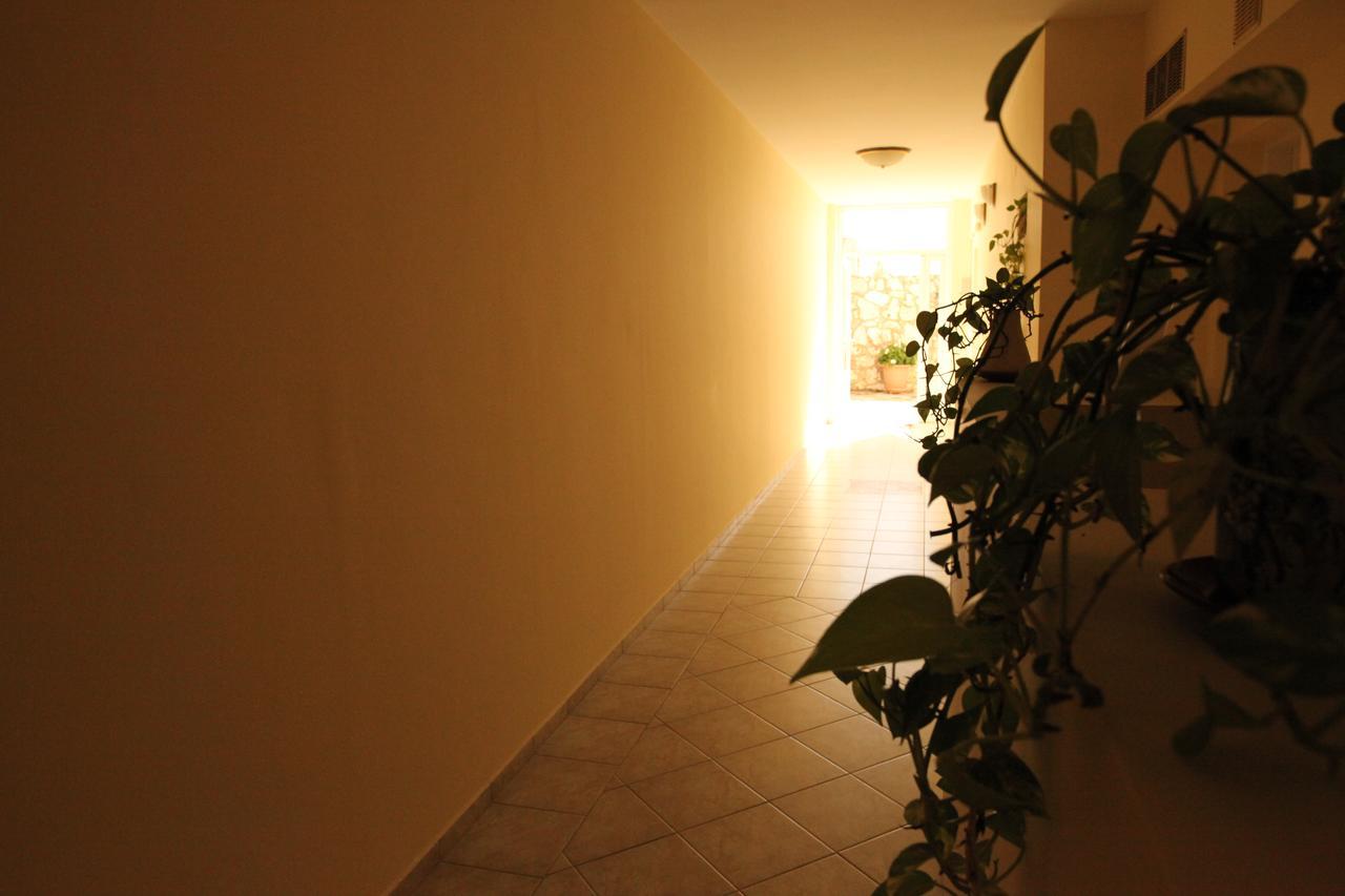 Agnantio Apartment *