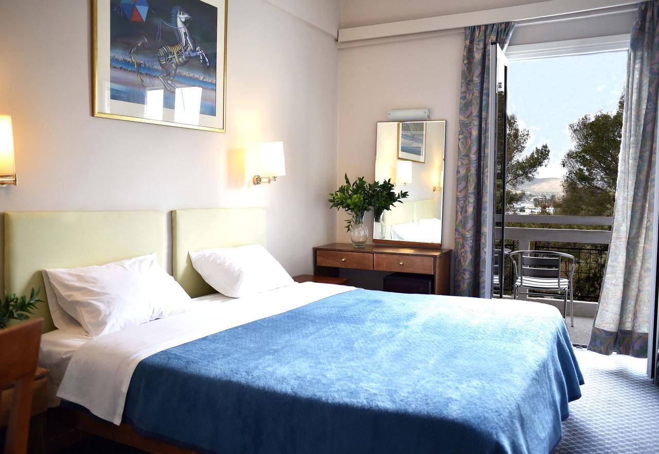 Hotel Karystion 2*