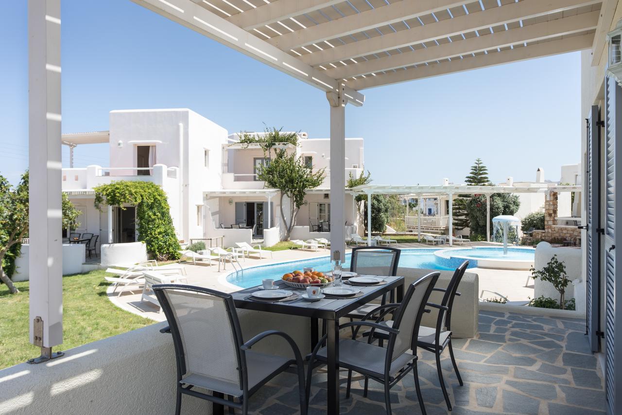 Iliada Villas 3* Agios Prokopios (Naxos)