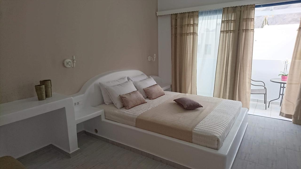 Hotel Ino Kamari (Santorini)