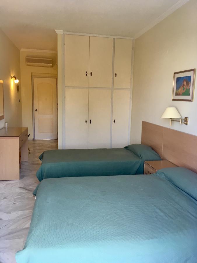 Katerina 3* Agia Marina (Aegina)