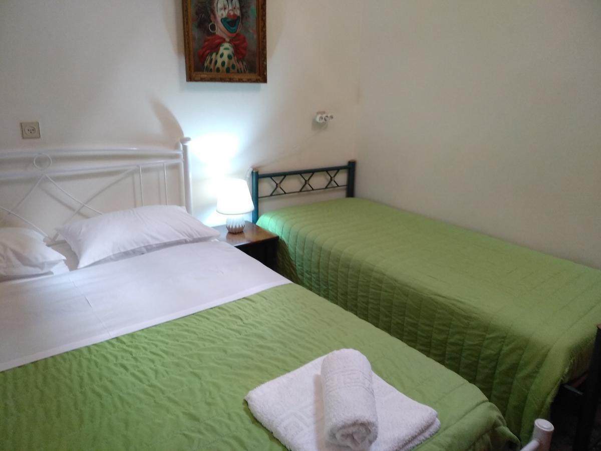 Comfortable Home Ermoupolis Apartment