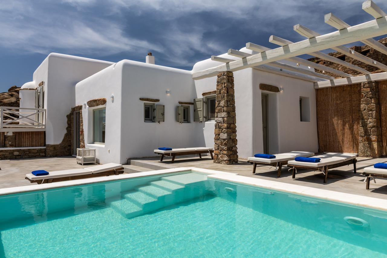 Mykonos Divino * Tourlos