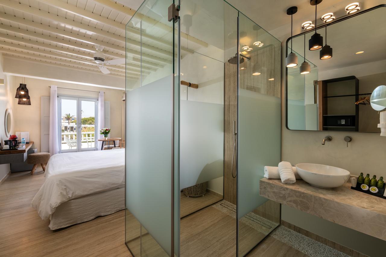 Poseidon Hotel 4*