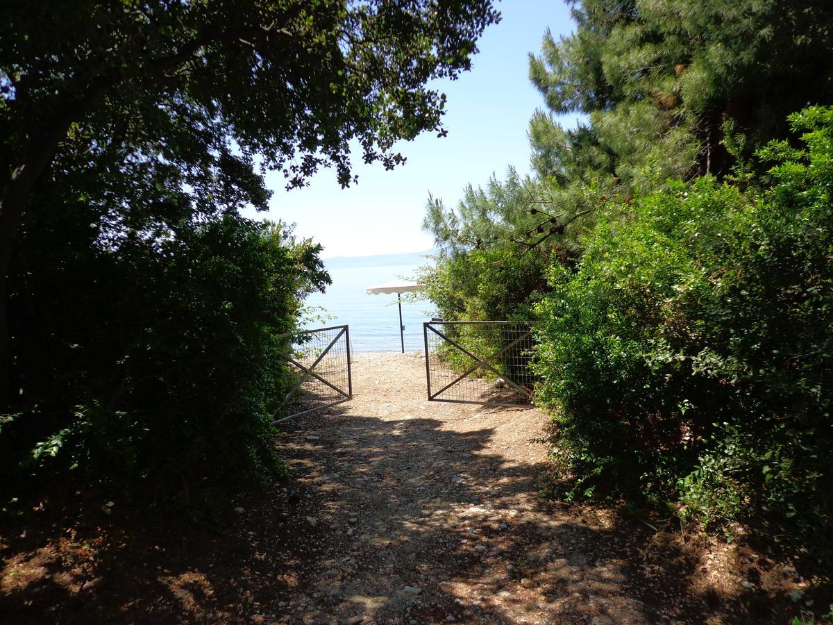 Chromata Beach Hotel