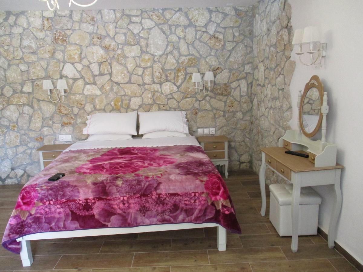 Korina Paleokastritsa