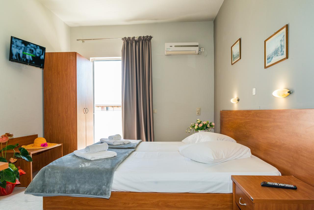 Apartment Dreams 2 *