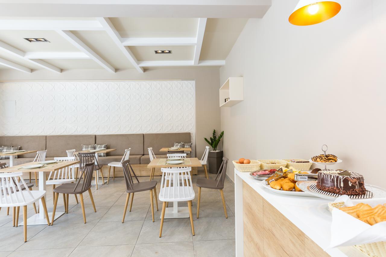 Amalia Aparthotel