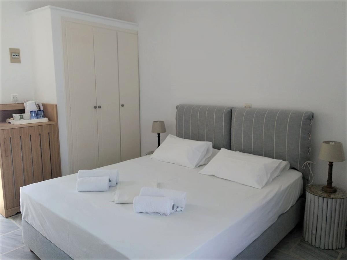 Aparthotel Despina's Mare 3*