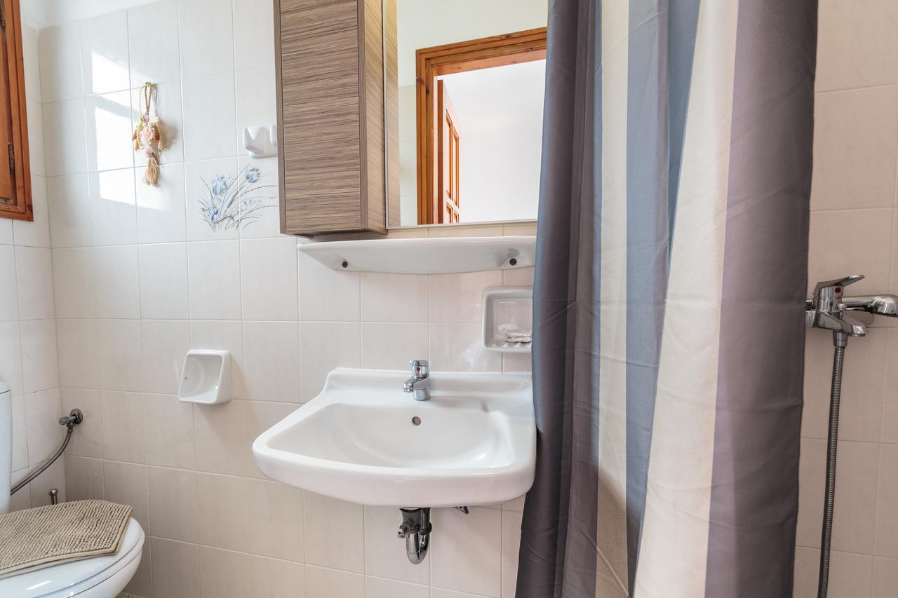 Apartment Ragoussis House Logaras