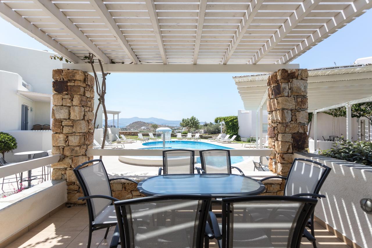 Iliada Villas 3* Agios Prokopios (Naxos)