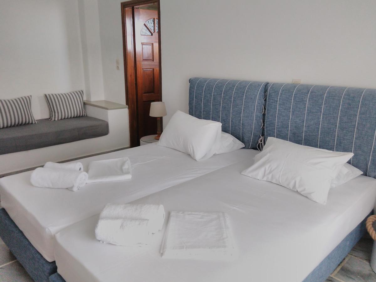 Aparthotel Despina's Mare 3*