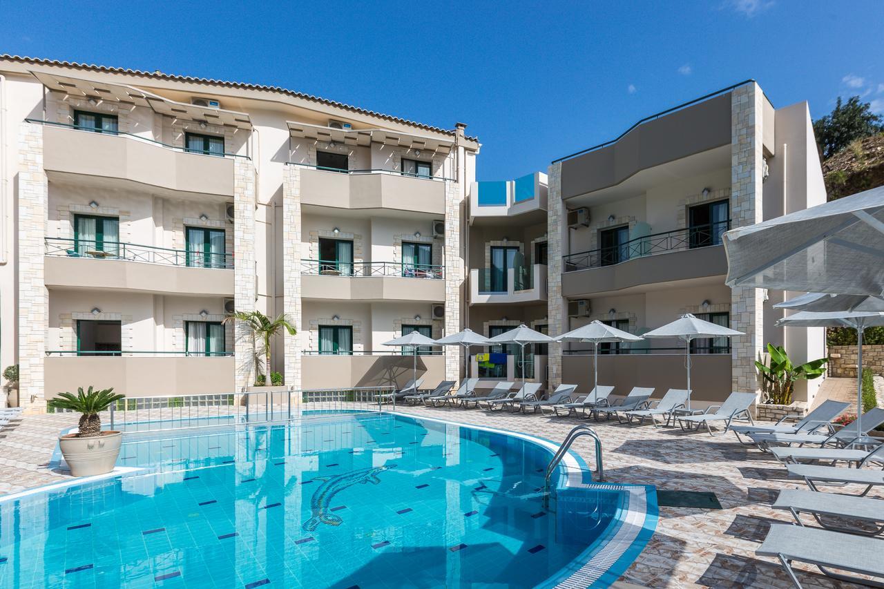 Amalia Aparthotel