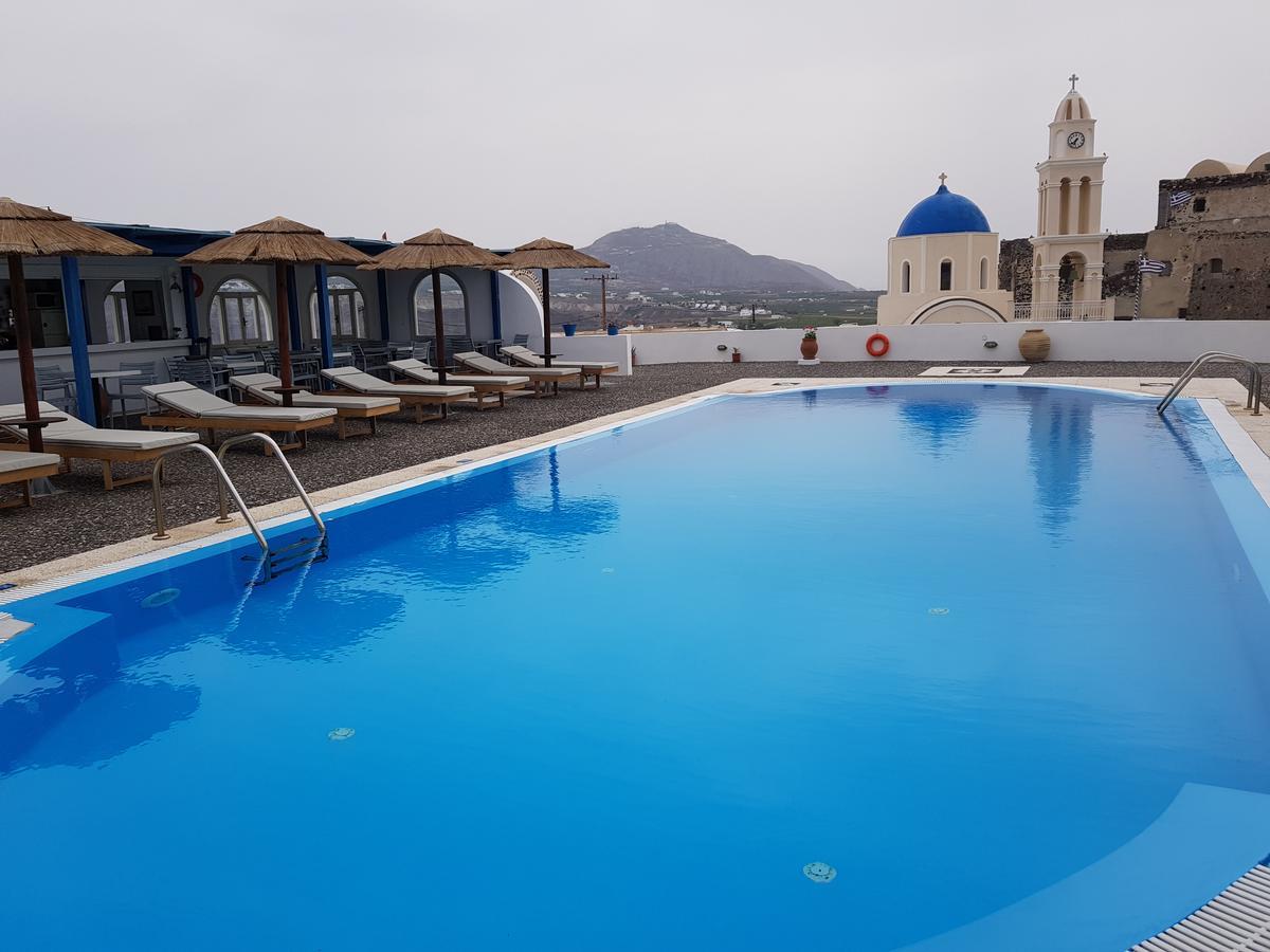 Thira's Dolphin 3* Akrotiri (Santorini)
