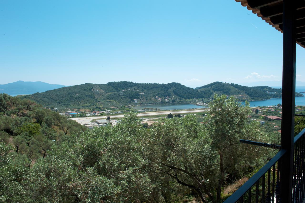 L&m Skiathos