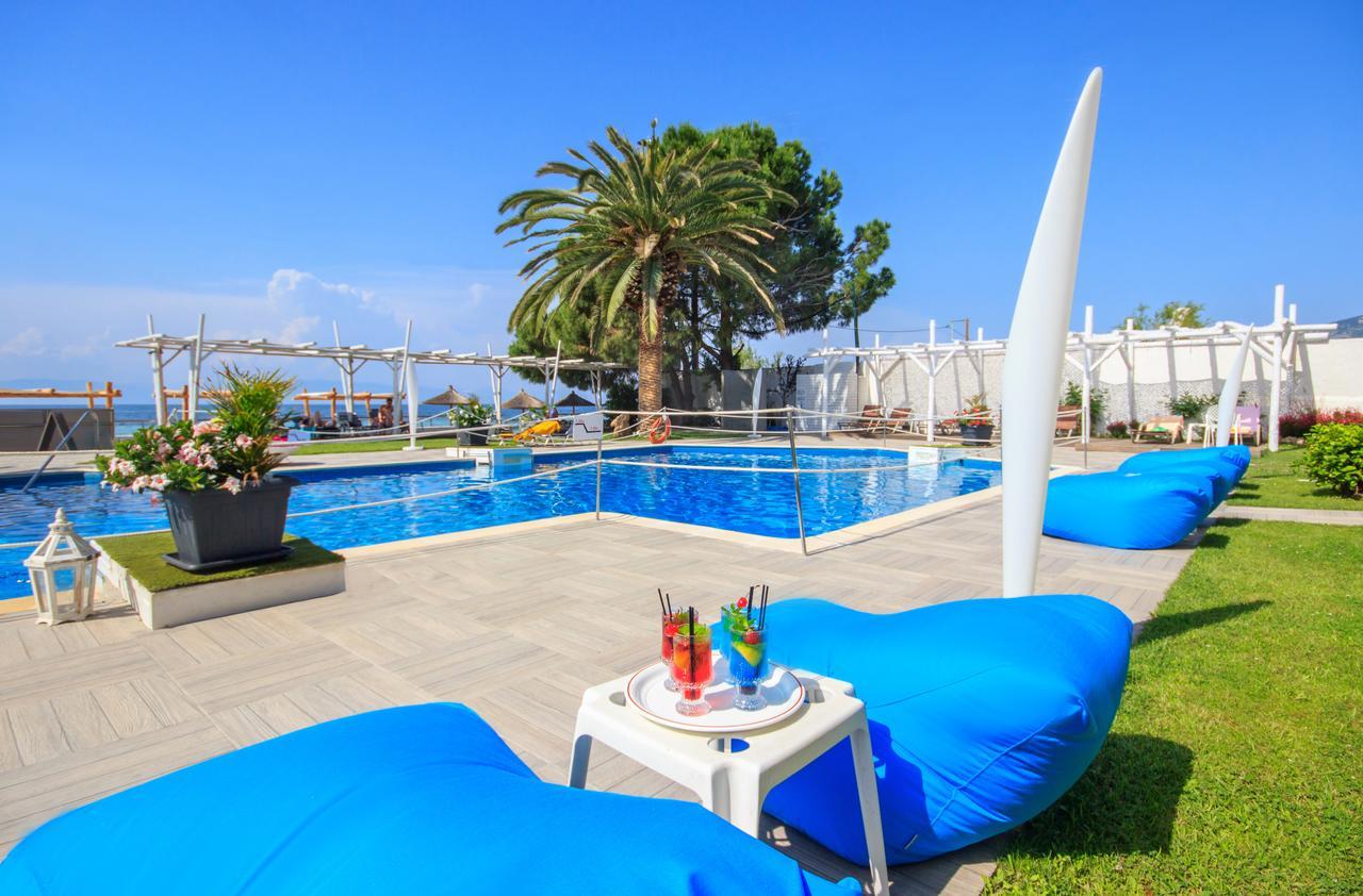 Socrates Plaza Aparthotel