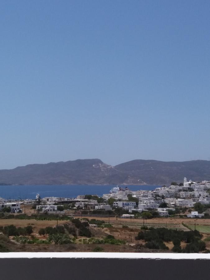 Kapetan Giannis 2* Adamantas (Milos)