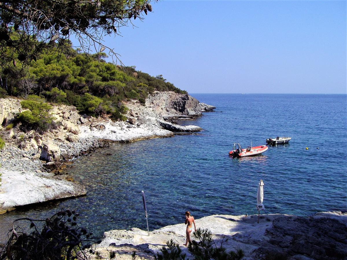 Apartment Kavos Bay Seafront Agia Marina (Aegina)