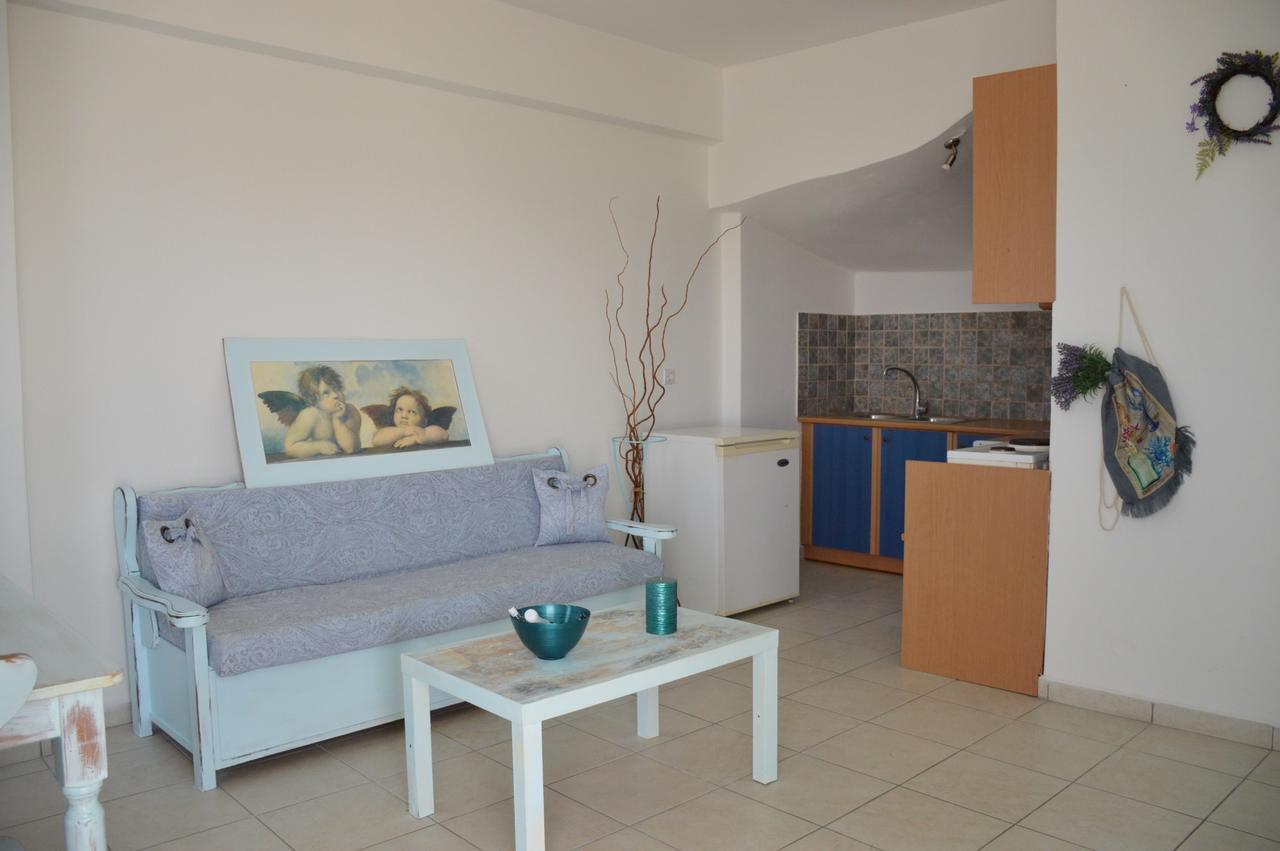Soulis Guest house Adamantas (Milos)