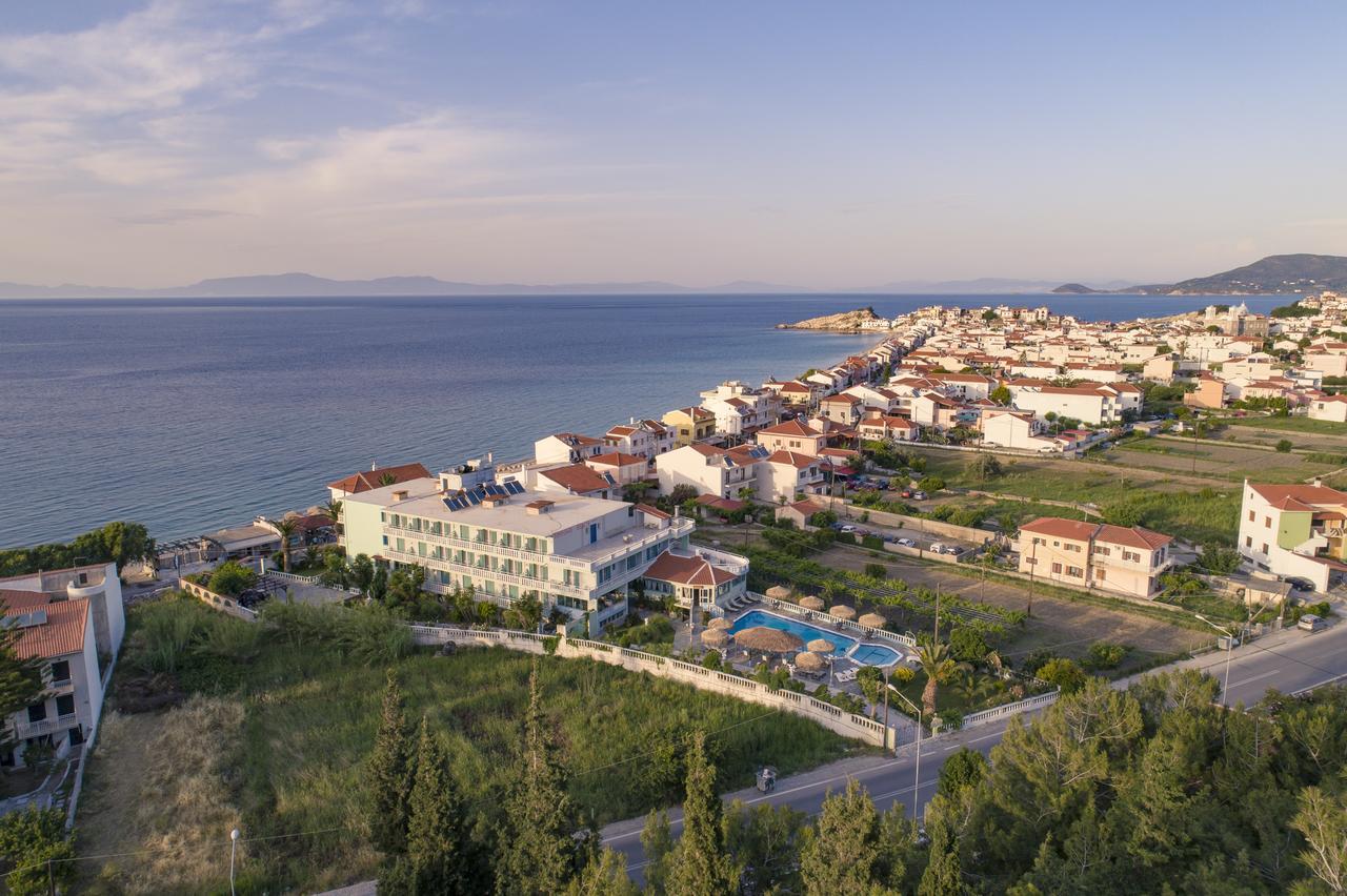 Kokkari Beach Hotel