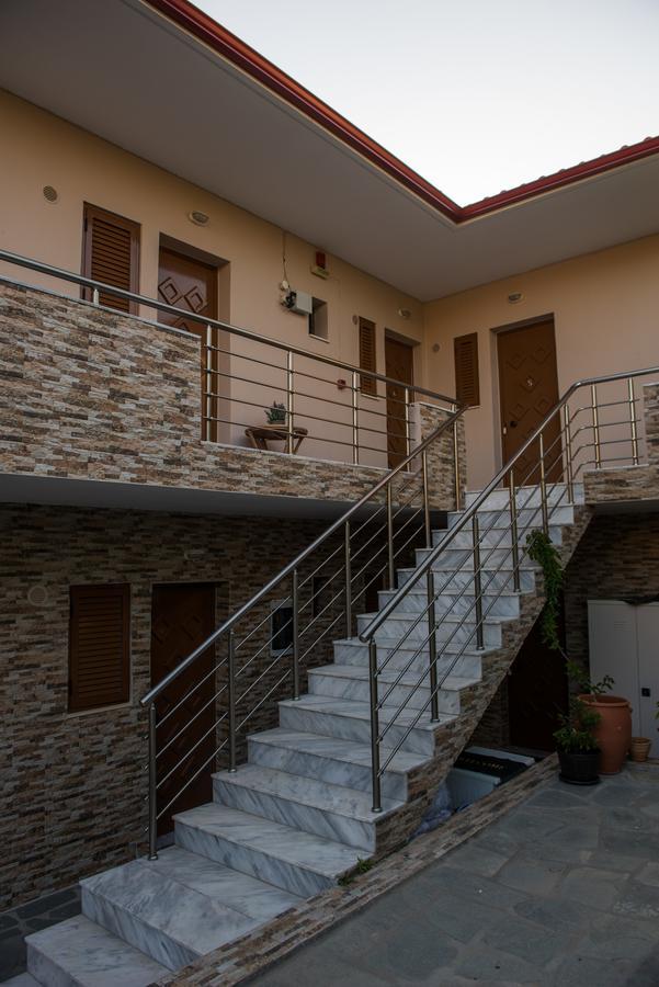 Edra Studios *