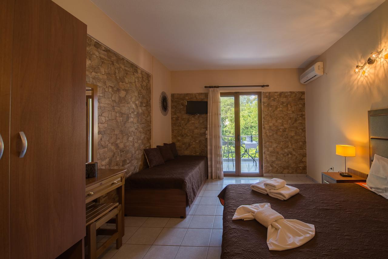 Edra Studios Apartment