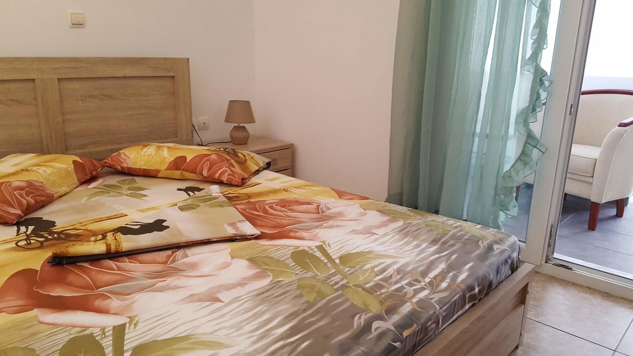 Apartment Pleasure Beachside Perissa (Santorini)