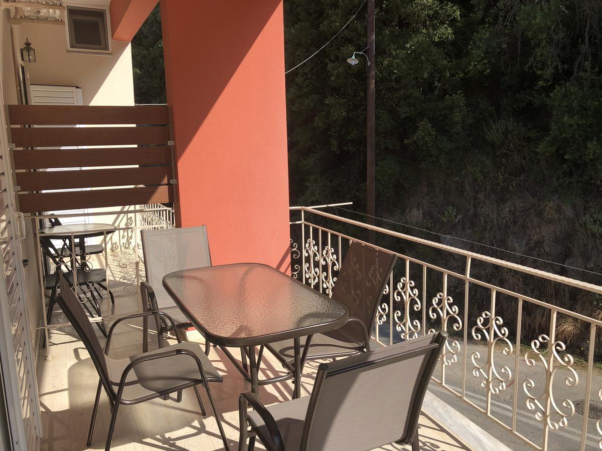 Apartment Spyridonou House Parga