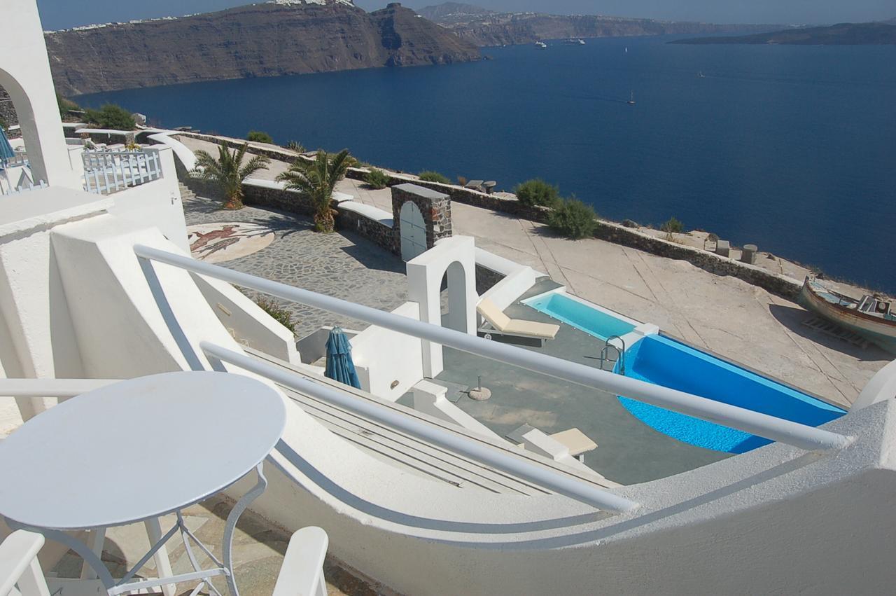 Atlantida Aparthotel Foinikia (Santorini)