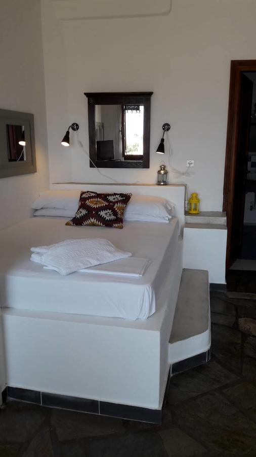 Aperanto Galazio 2* Skopelos Town