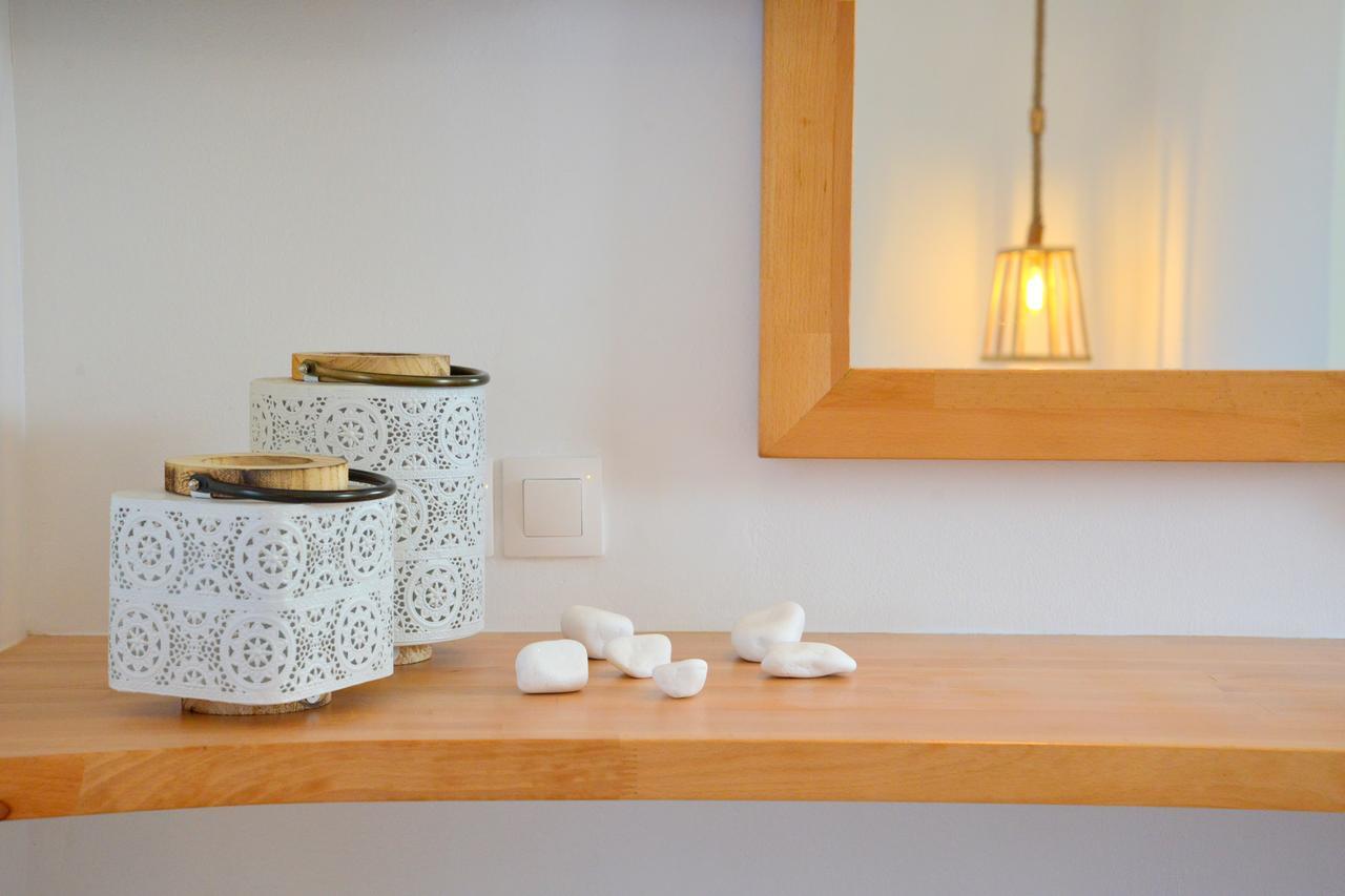 Hawk Stone Apartment *