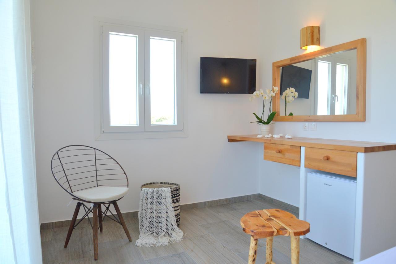 Hawk Stone Apartment