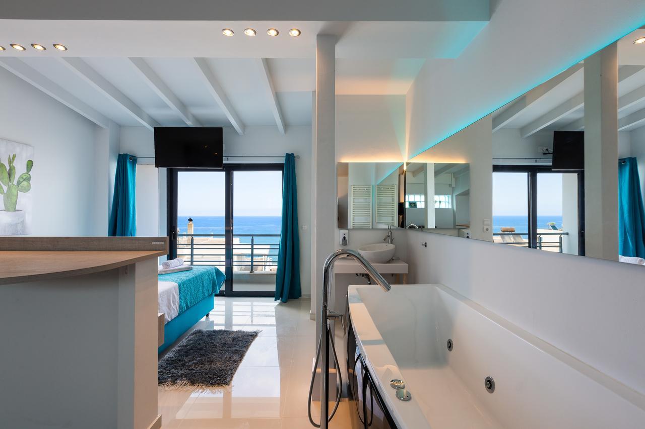 Aparthotel Hills 3*