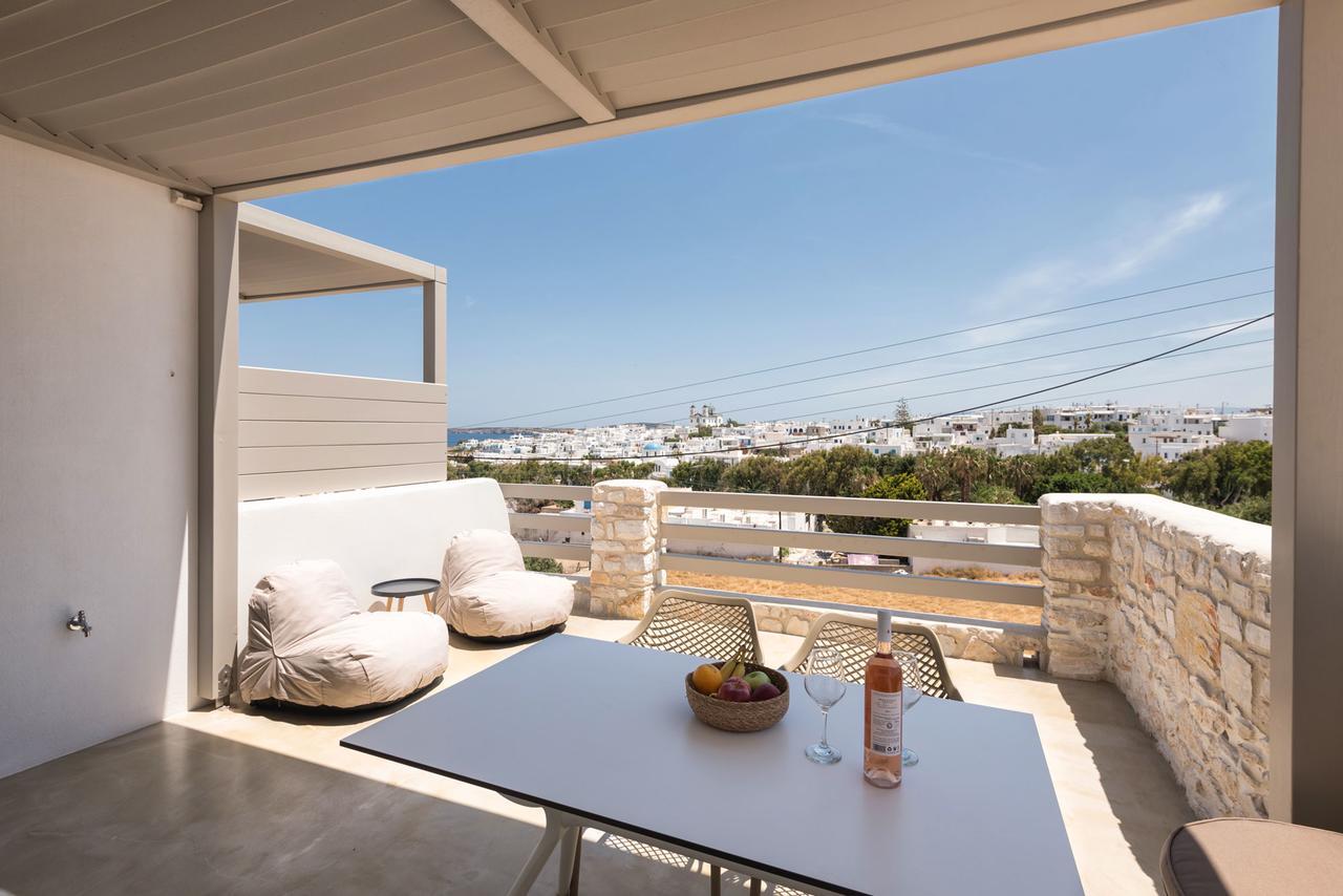 Michael Zeppos Naousa (Paros)