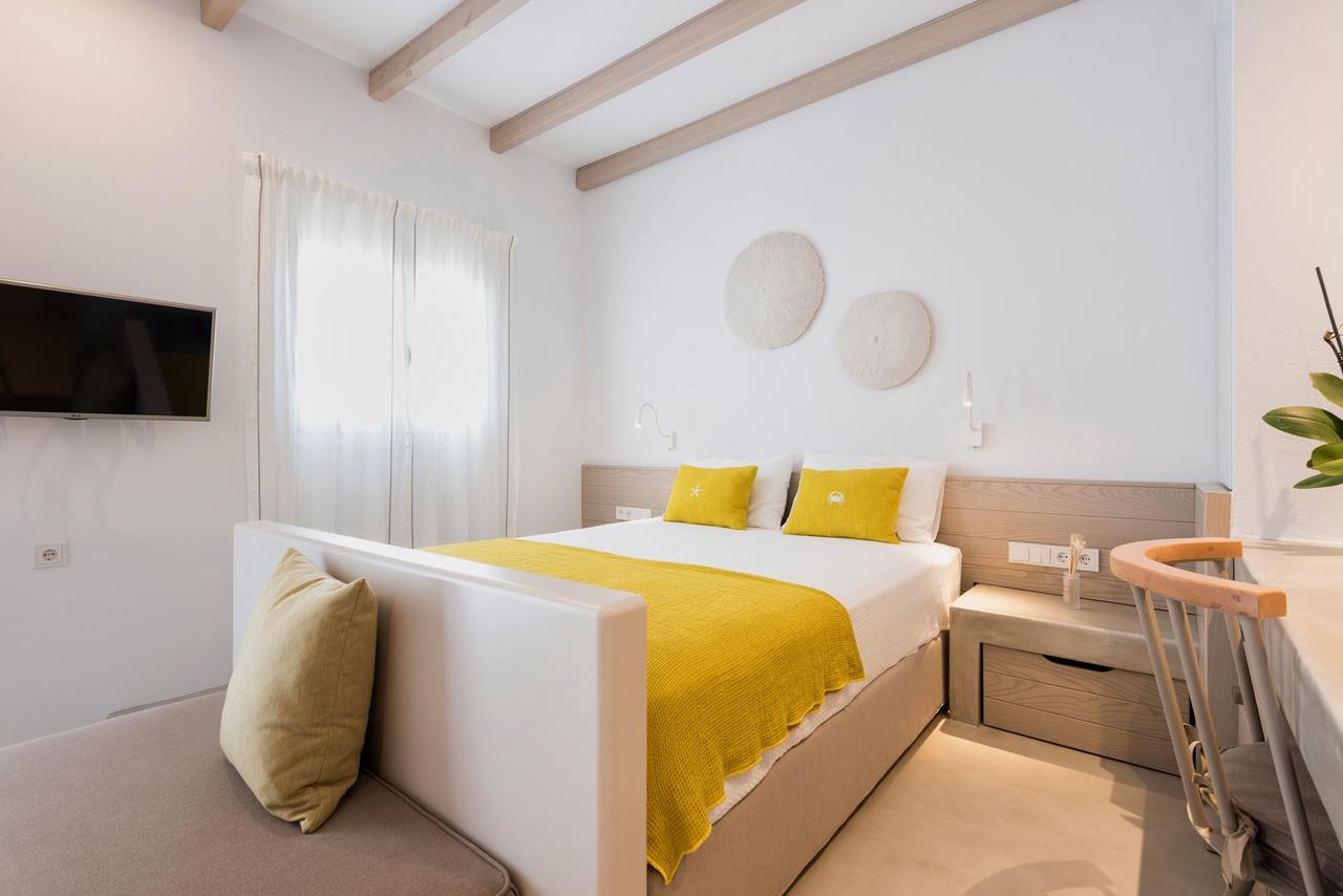 Michael Zeppos * Naousa (Paros)