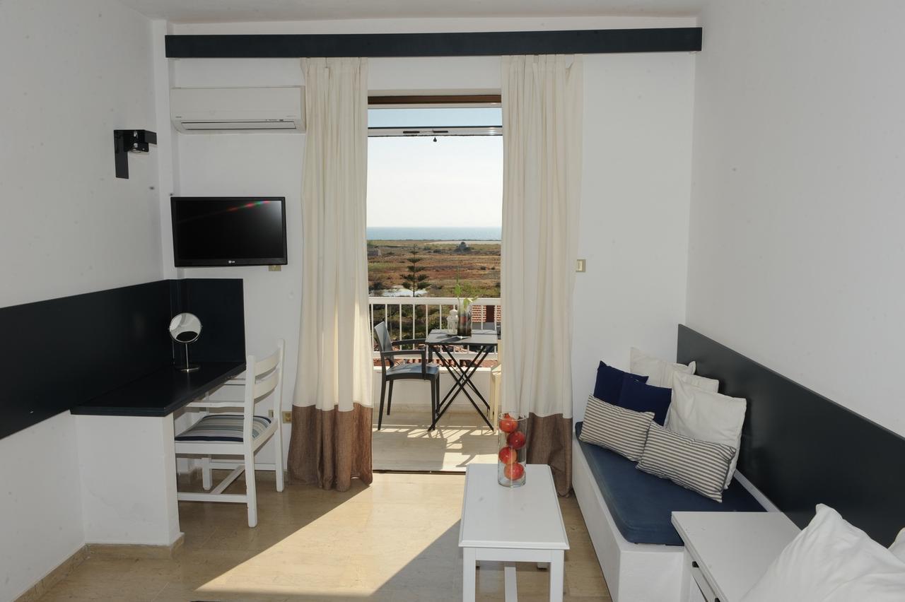 Apollon Aparthotel Pythagoreio (Samos)