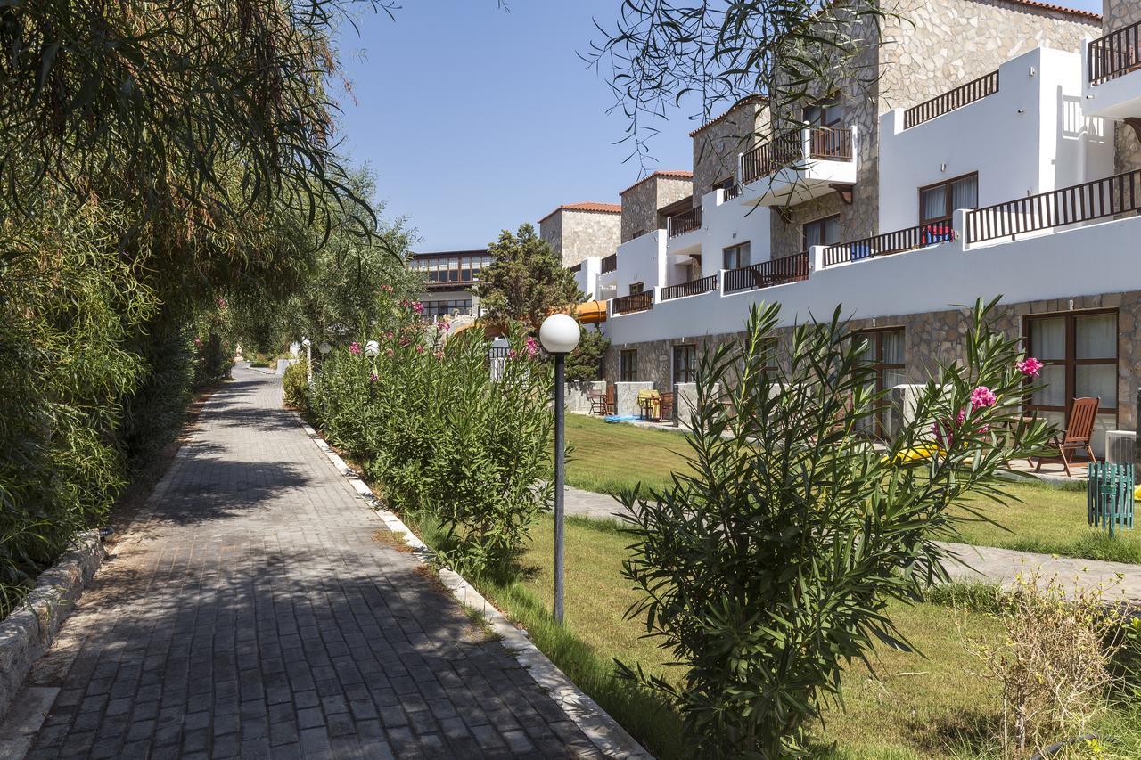 Resort Costa Lindia 5*