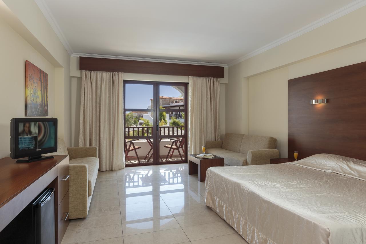 Resort Costa Lindia 5*
