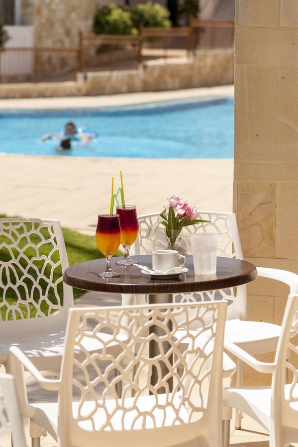 Hotel Adelais Tavronitis (Crete)