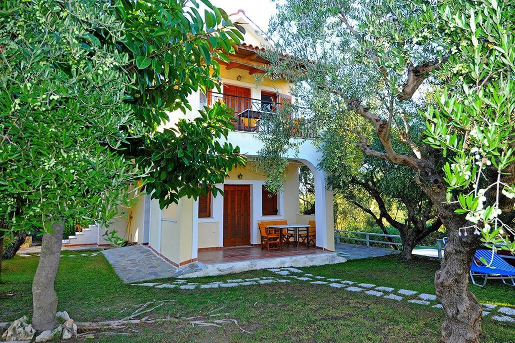 Apartment Limanaki