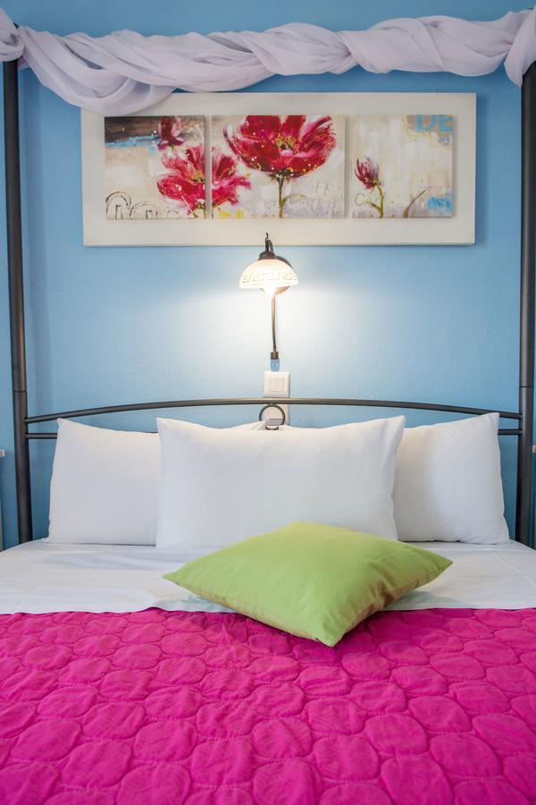 Aelia Aparthotel *