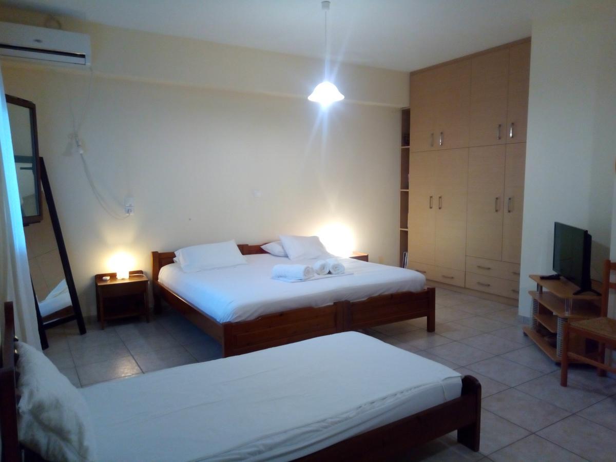 Ostria Maisonettes And Stoupa