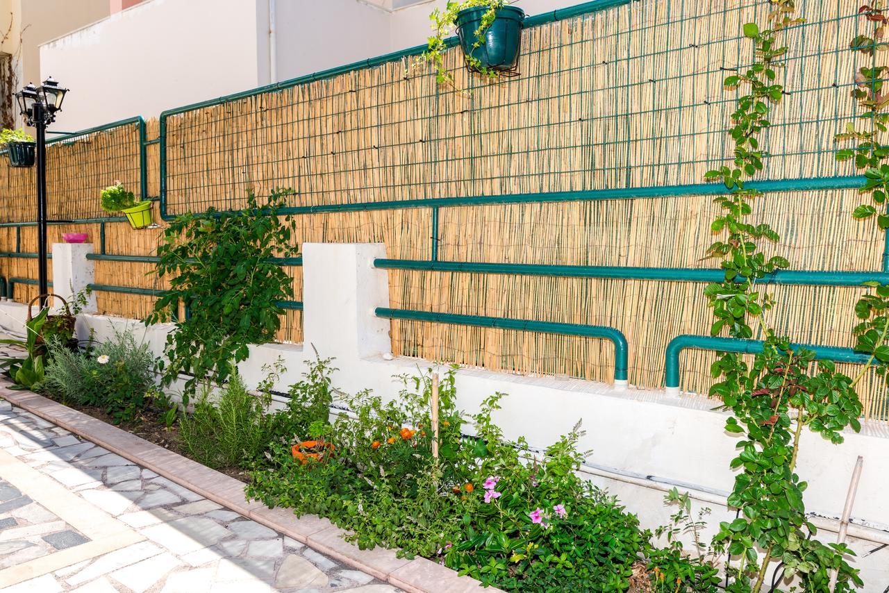 Aparthotel Erato