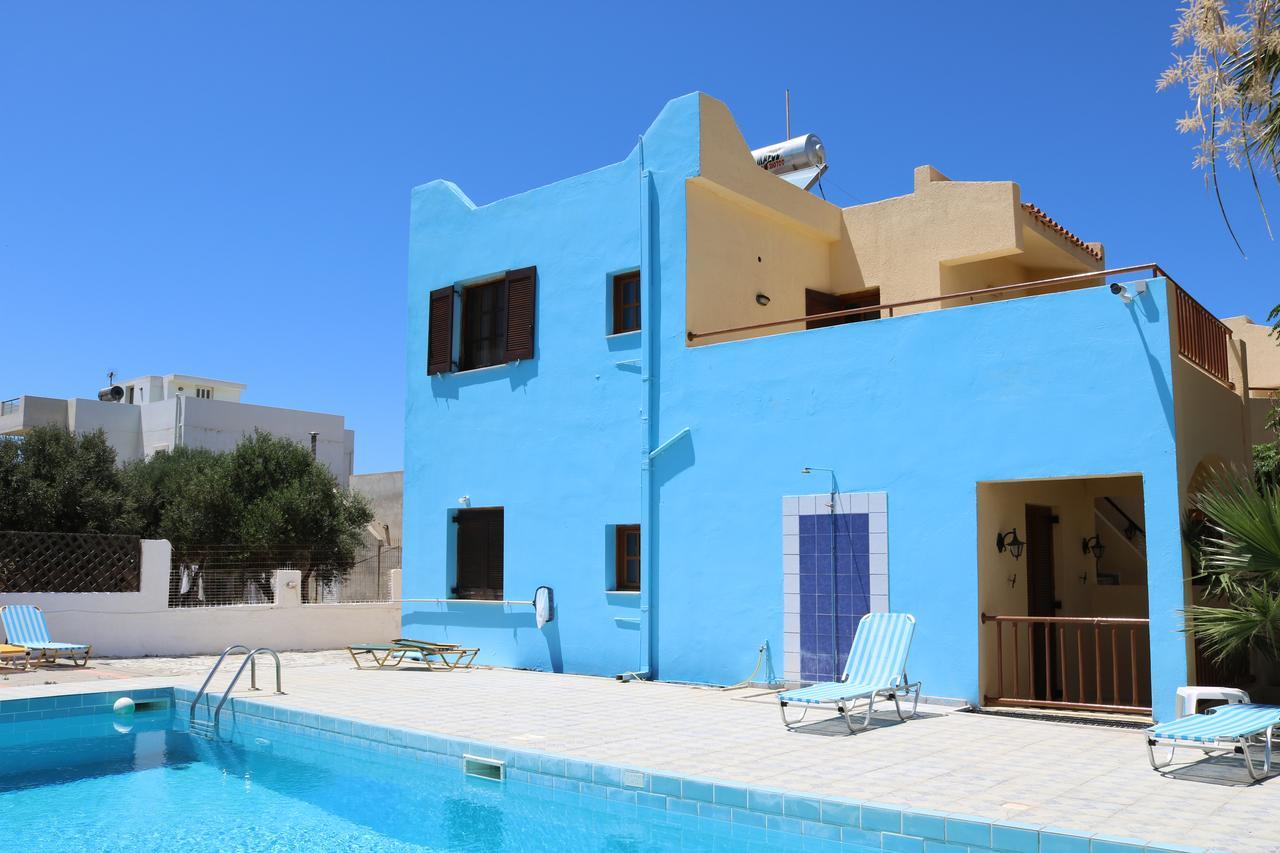 Aparthotel Alex Home Apartments